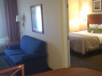 Candlewood Suites Fredericksburg By Ihg Luaran gambar
